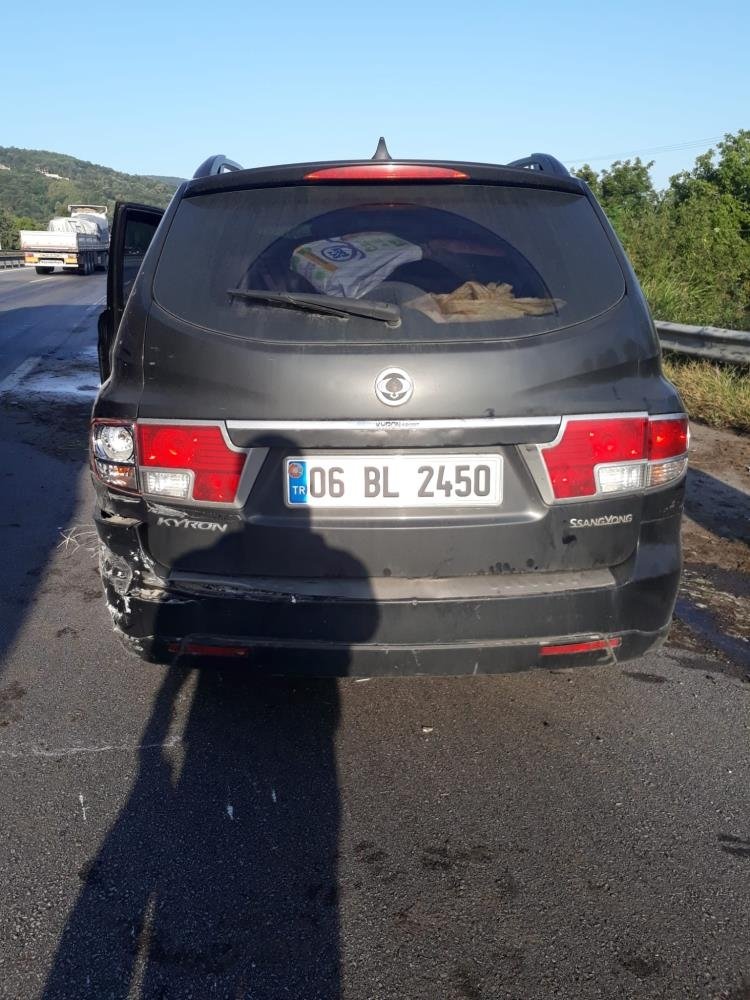 TEM’de 7 aracın karıştığı zincirleme kaza: 10 yaralı