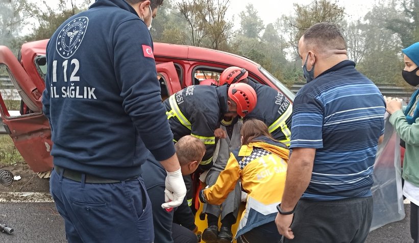 TEM’de feci kaza: 5 yaralı