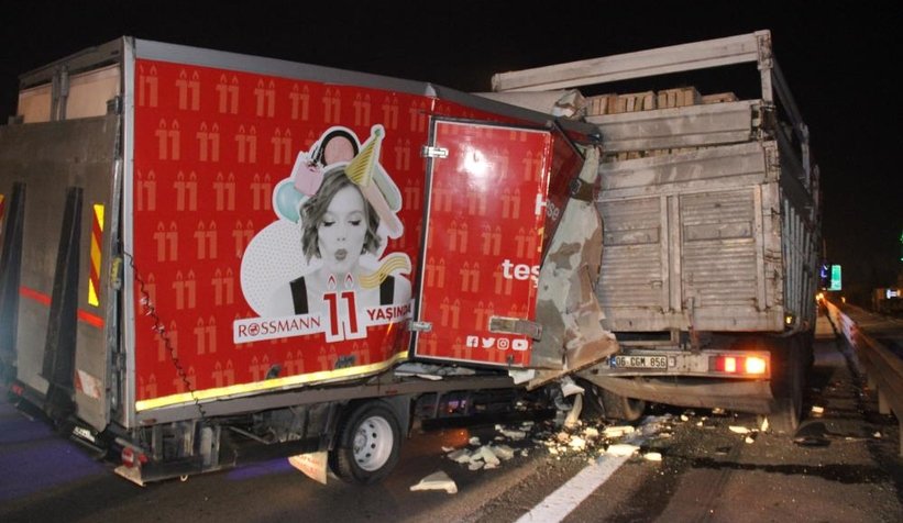 TEM’de korkunç kaza: 1 ölü