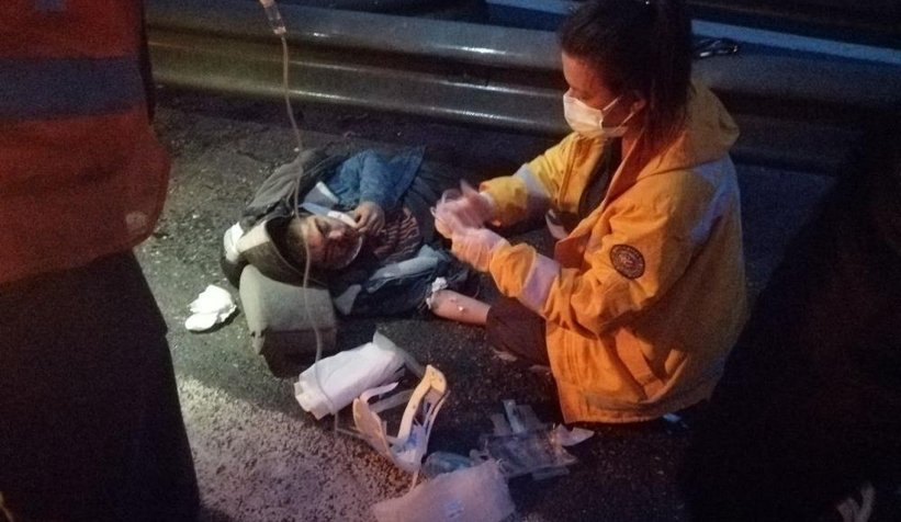 TEM’de makaslayan tır felaketİ 30 araç birbirine girdi