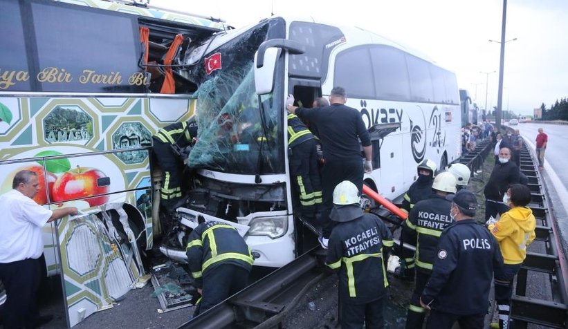 TEM’de makaslayan tır felaketİ 30 araç birbirine girdi
