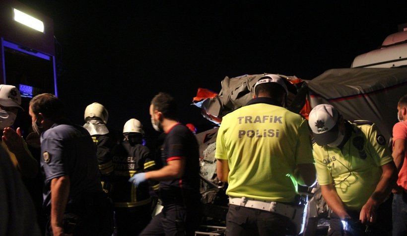 TEM’de kaza: 1 ölü, 2 yaralı