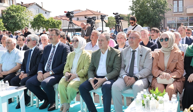 tepekum-yenigun-kapali-pazar-yeri-cocuk-senligi-ile-resmen-acildidg5lmzhyuv