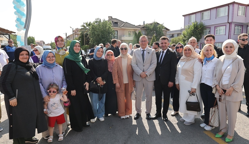 tepekum-yenigun-kapali-pazar-yeri-cocuk-senligi-ile-resmen-acildidg5lmzhyuv
