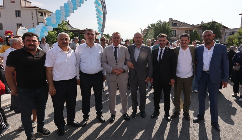 tepekum-yenigun-kapali-pazar-yeri-cocuk-senligi-ile-resmen-acildidg5lmzhyuv