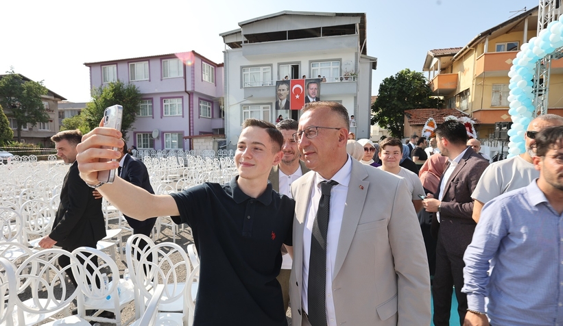tepekum-yenigun-kapali-pazar-yeri-cocuk-senligi-ile-resmen-acildidg5lmzhyuv