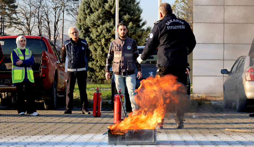 Terminal çalışanlarına yangına müdahale eğitimi