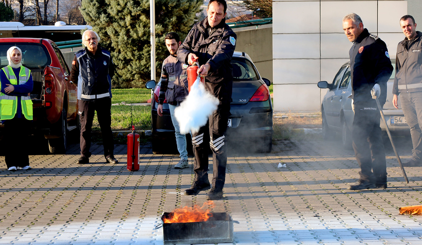 Terminal çalışanlarına yangına müdahale eğitimi