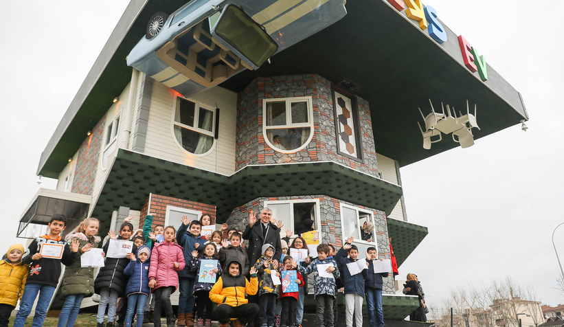 ters-ev-kapilarini-bugun-ucretsiz-actitmvyz1vwk0