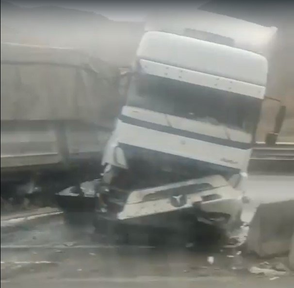 Tır dehşeti; karşı yöne geçti