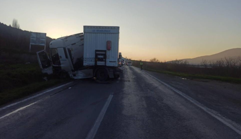 tir-kazasi-1-yaralin1pvrxjjy3