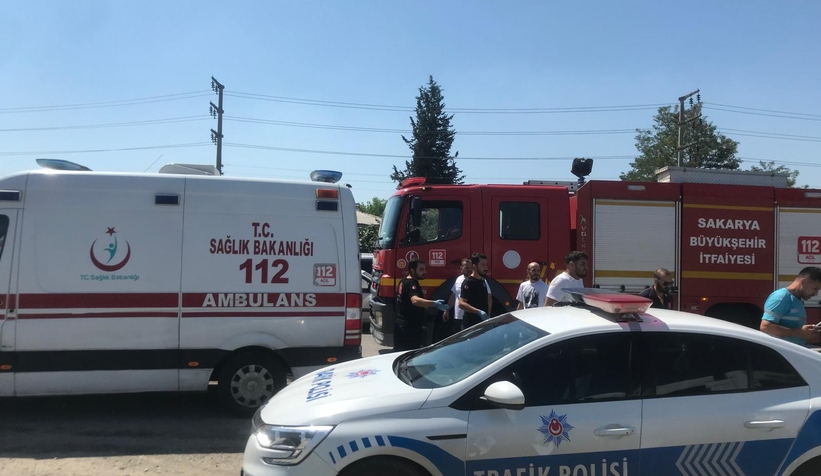 tir-trafik-isiklarinda-duran-araclara-carpti-5-yaralizwvywevmnu