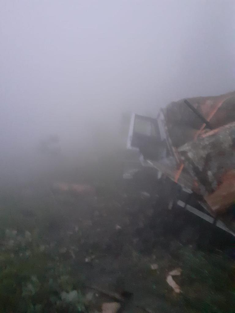 tomruk-yuklu-kamyonun-freni-patladi-faciadan-donulduu2nfk3kzaw
