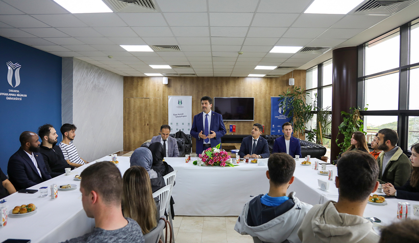 Topluluk faaliyetleri gündem oluşturuyor