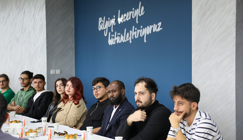 Topluluk faaliyetleri gündem oluşturuyor