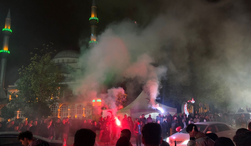 Trabzonsporlu taraftarlardan şampiyonluk turu