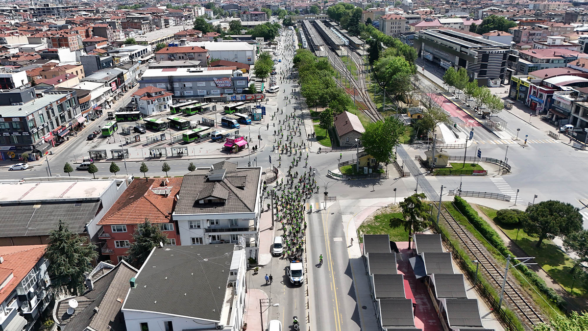 Trafik haftasında bisiklet turu düzenlendi