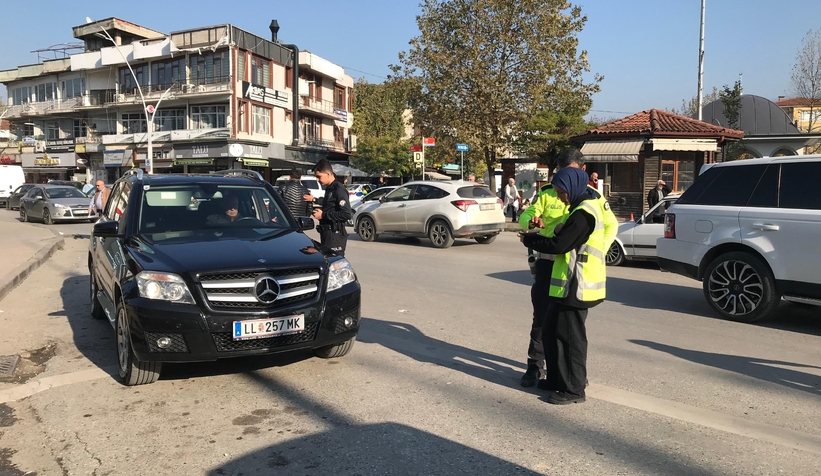 trafik-polislerinden-cam-filmi-kontroluq1ridklhvj