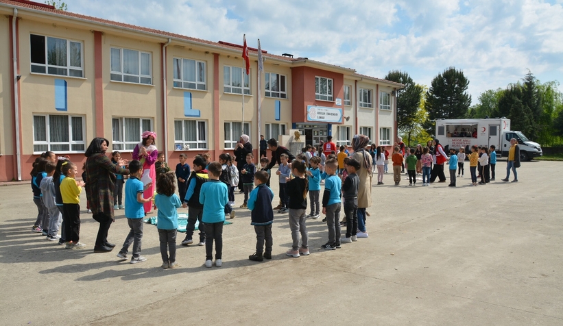 Trafik ve İlkyardım Haftası Yazılı'da Kutlandı