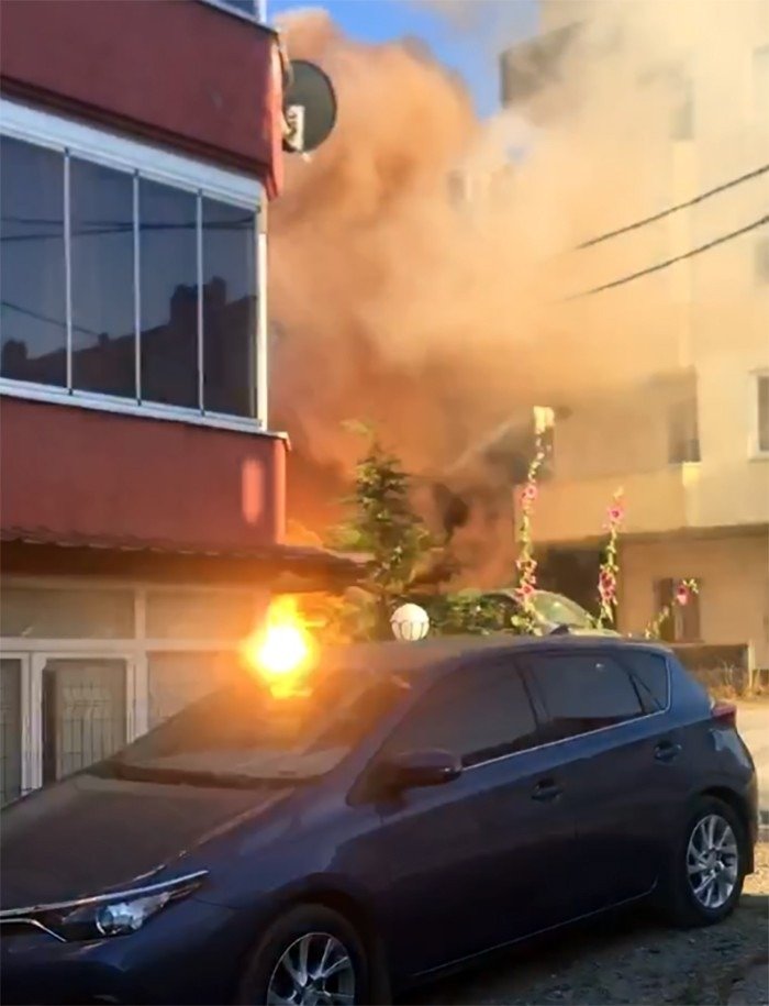 Trafo yangınını silahı çatışma sandılar