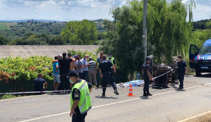 Traktör altında can verdi