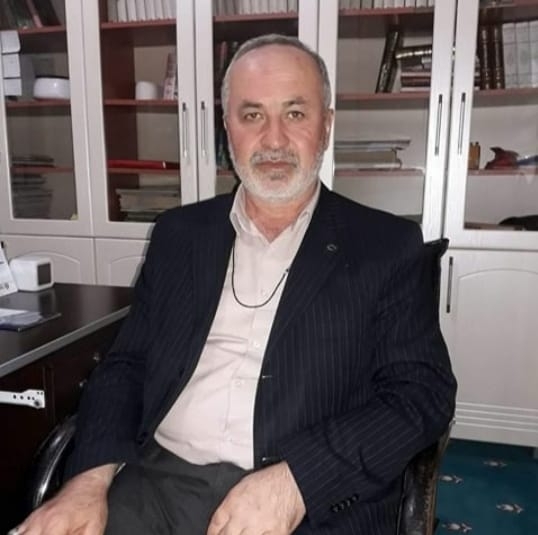 Traktör altında kalan imam hayatını kaybetti