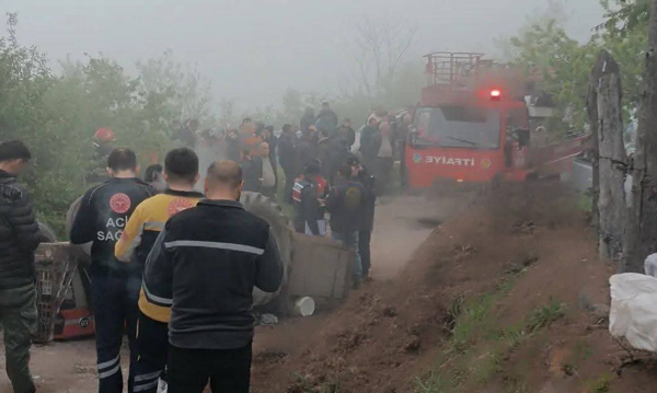 traktor-kazasinda-kadin-surucu-olduzvzicjdnvf