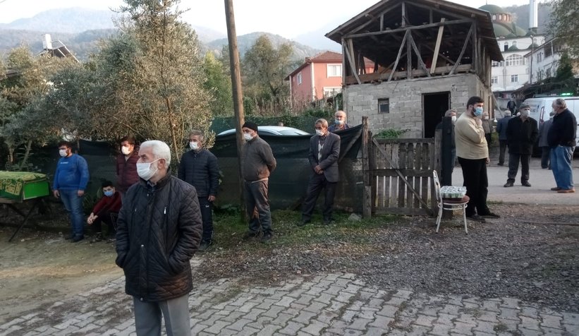 traktorun-altinda-kalan-4-cocuk-babasi-olducxh5yvrzqk