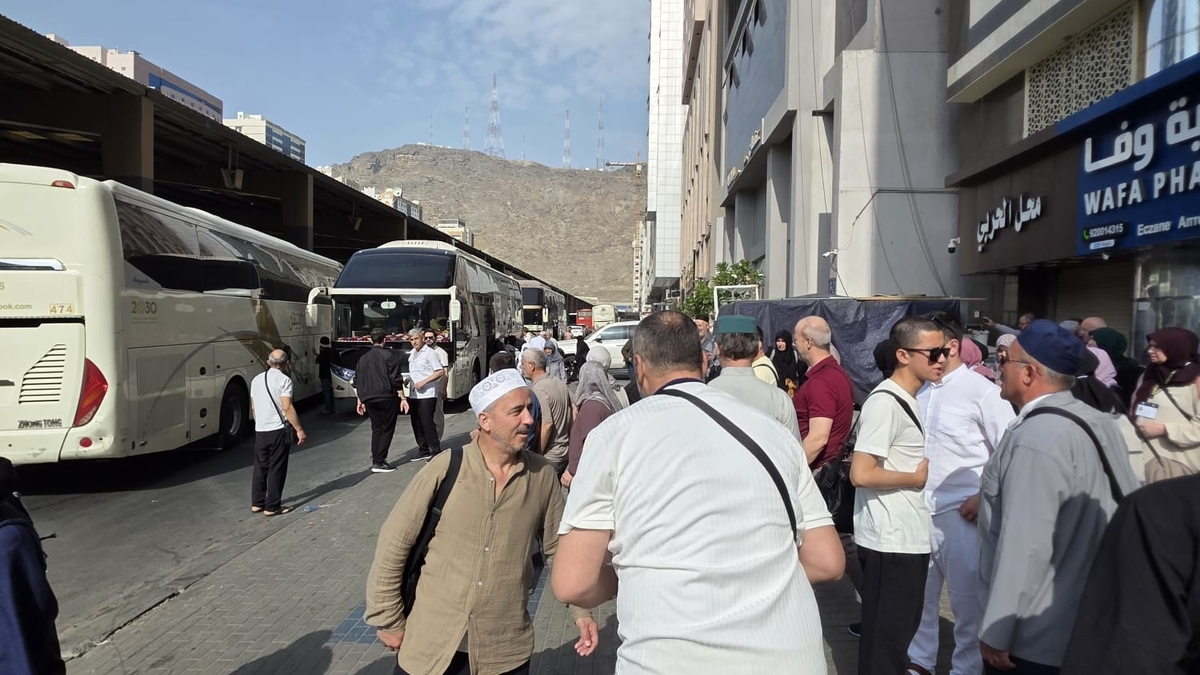 Tur firmasının mağdur ettiği 175 Umreci bu akşam uçakla dönüyor