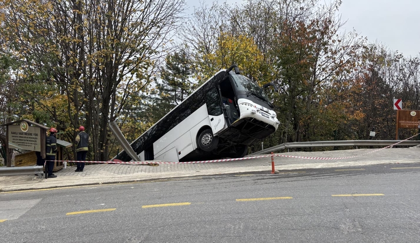 tur-otobusu-sarole-dustucesvedn3wc