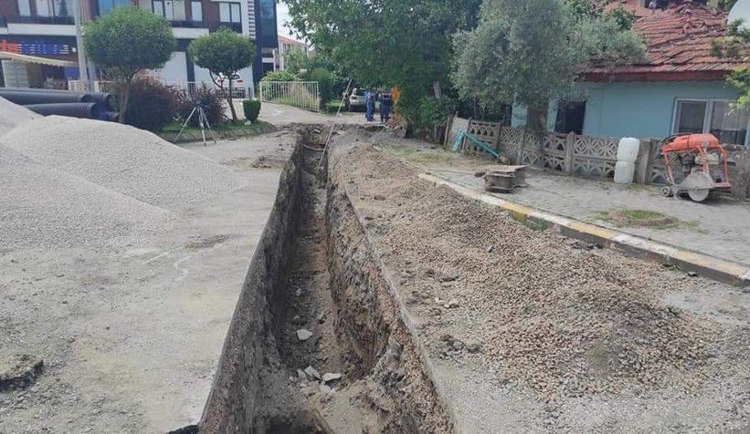 Türbe kavşağına yağmursuyu hattı