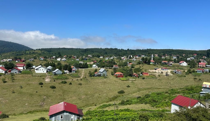 turizmcilerin-gozde-mekani-sultanpinar-yaylasizta1zvy5tm