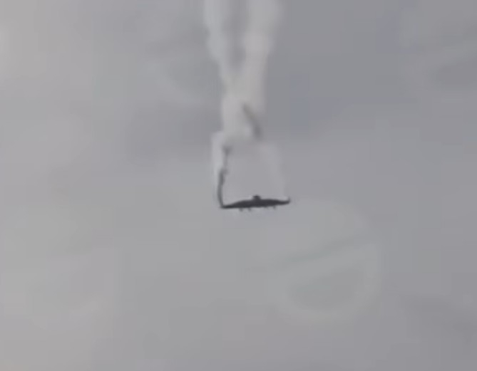 Türk askeri uçağı düştü; 20 personel vardı