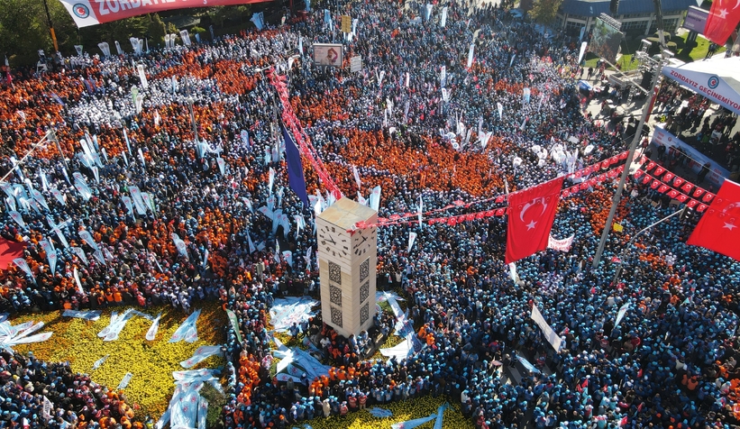 turk-is-den-gecinemiyoruz-mitingiuxvyewjyam
