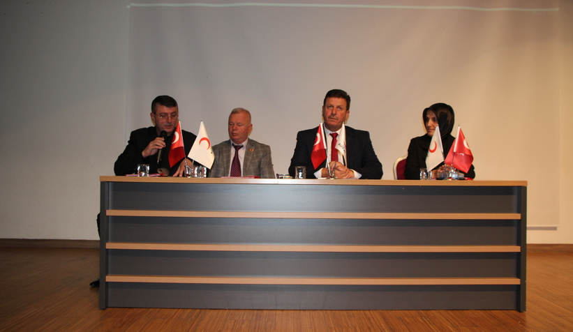 Türk Kızılay Akyazı Şubesi 1. Olağan Kongresi yapıldı 