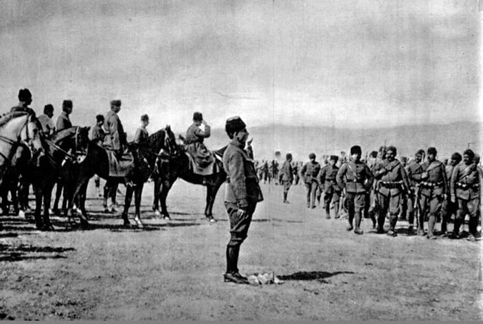 turk-ordusunun-kahramanlik-destani-yazdigi-gun-30-agustosuu82ymtndz