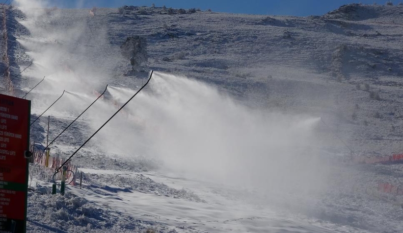 Türkiye'de bir ilk: Kartalkaya'da tüm otel pistleri birleşti