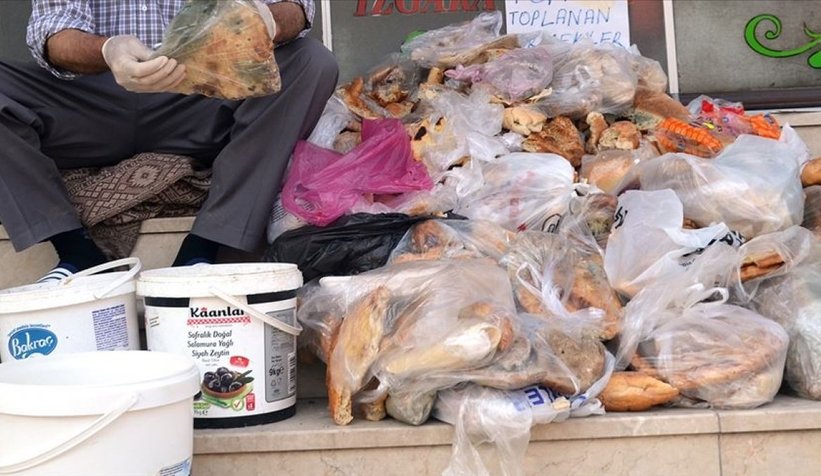 Türkiye'de her yıl 7,7 milyon ton yiyecek çöpe atılıyor