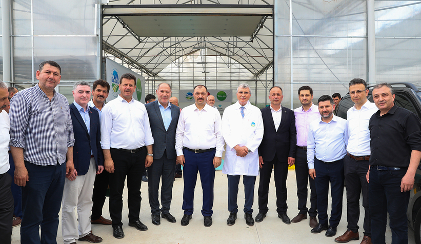 turkiyede-kendi-alaninda-bir-ilk-akyazi-da-acildiwjbtqln5be
