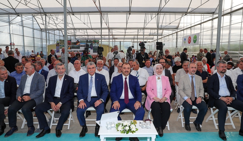 turkiyede-kendi-alaninda-bir-ilk-akyazi-da-acildiwjbtqln5be