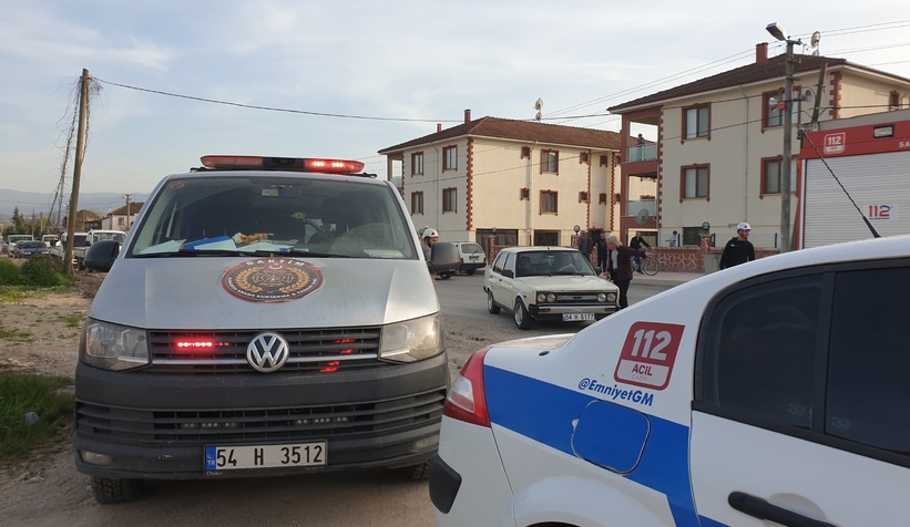 u-donusu-yapan-kamyonete-carpan-motosikletli-yaralanditxldew9zd3