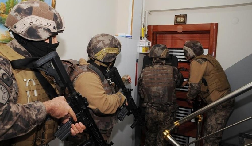  Ucuz konteyner ilanıyla 73 kişiyi dolandırmışlardı, 12 kişi tutuklandı