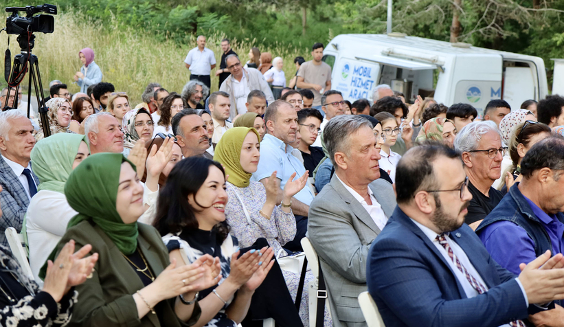 uluslararasi-sapanca-siir-aksamlari-basladirnjcz3hzk0