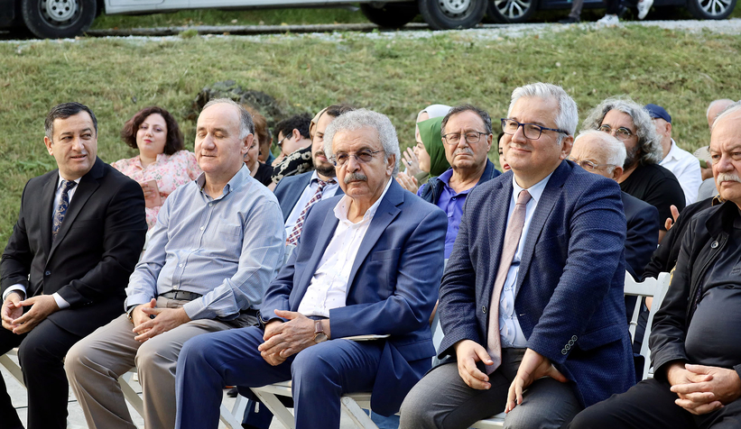 uluslararasi-sapanca-siir-aksamlari-basladirnjcz3hzk0