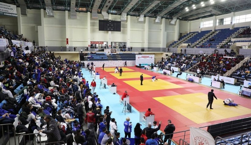 Ümitler Türkiye Judo Şampiyonası  Sakarya’da başladı