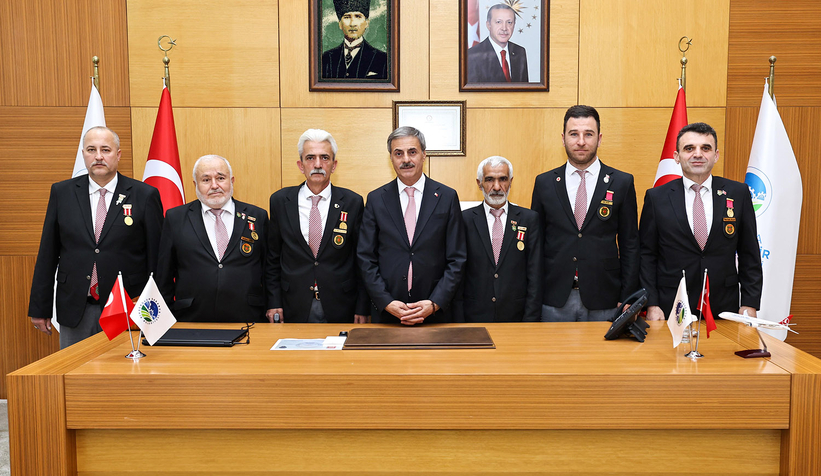 universiteler-stk-lar-ve-muhtarlardan-yusuf-alemdar-a-ziyaretdexpeupudx