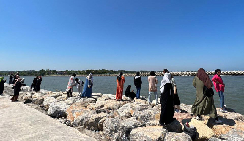 Üniversiteli gençler şehrin güzelliklerini keşfetti