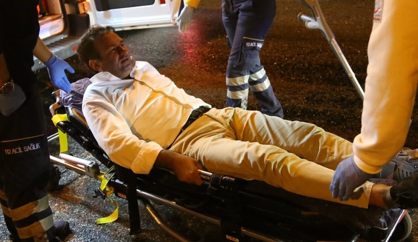 Ünlü CEO hurdaya dönen lüks cipten yaralı kurtuldu