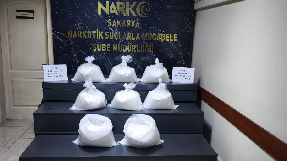 Uyuşturucu sevkiyatına darbe vuruldu; 80 kilo pregabalin ile yakalandı