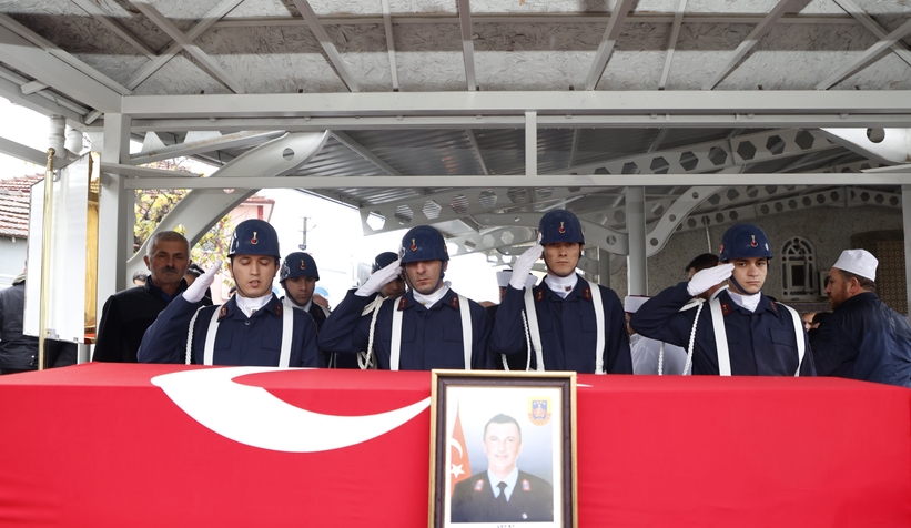 uzman-jandarma-gokhan-kam-torenle-topraga-verildisfnsu0tpmn